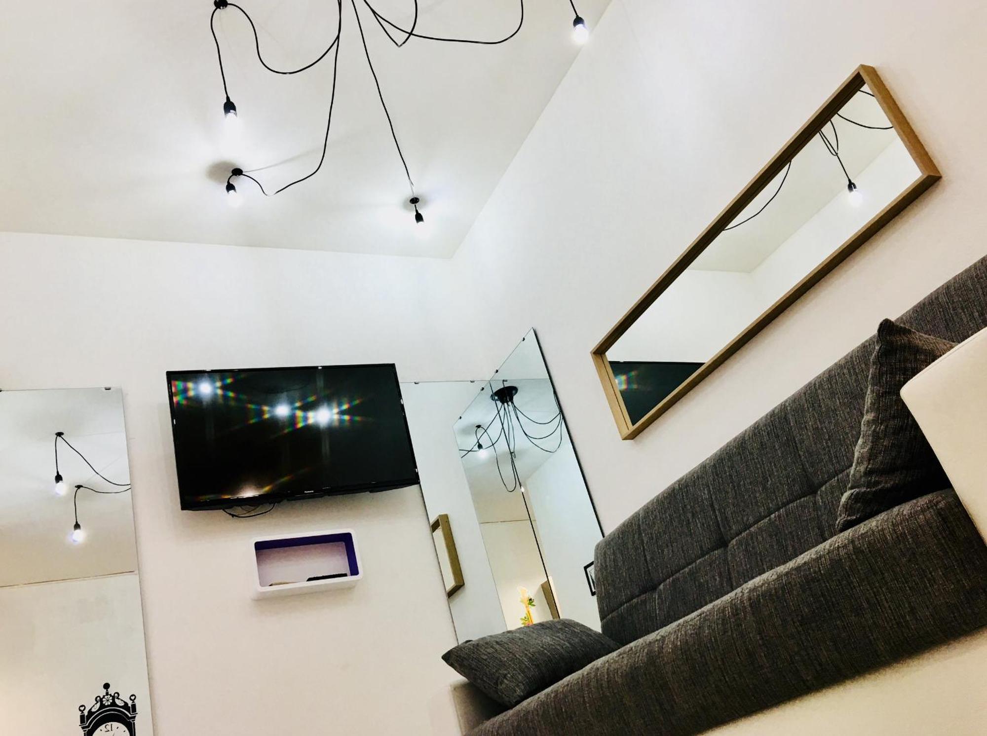 Appartement Nice Modern With Big Balcony In City